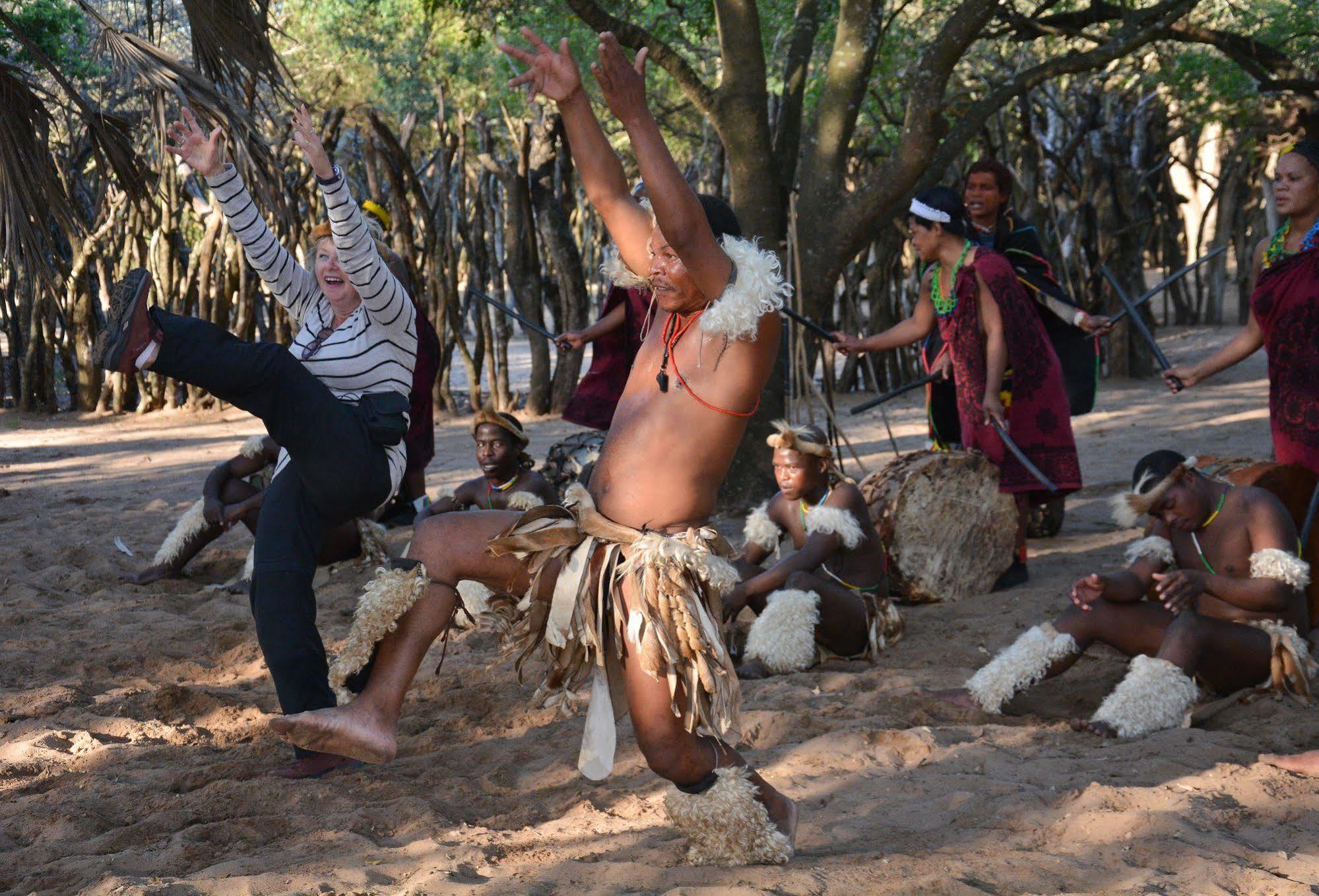 Gooderson Dumazulu Lodge Hluhluwe Zewnętrze zdjęcie